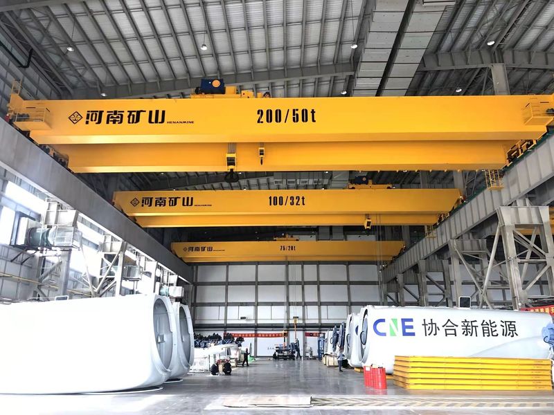新型双梁桥式起重机